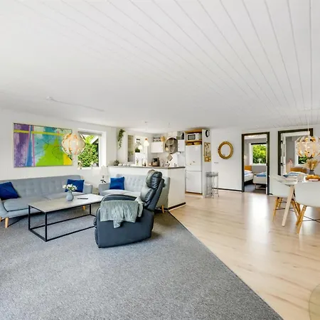 Kjartan - 32m To The Fjord By Interhome