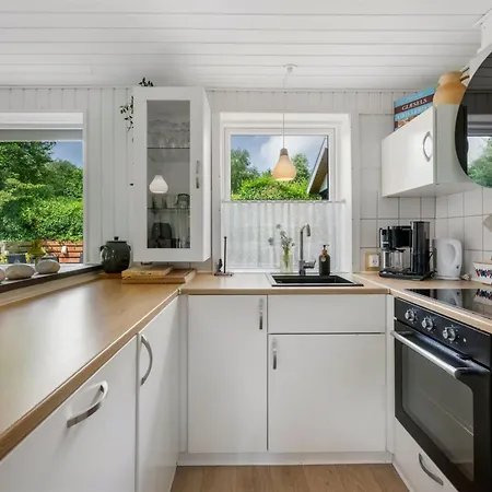 Kjartan - 32m To The Fjord By Interhome Feriehus *