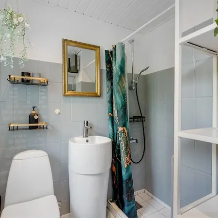 Kjartan - 32m To The Fjord By Interhome Feriehus *